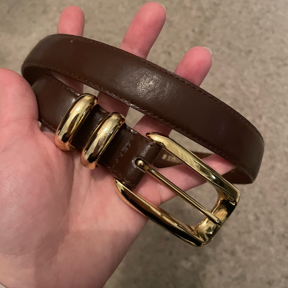 Casual corners leather belt
